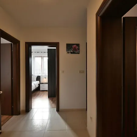 Nina * Poreč