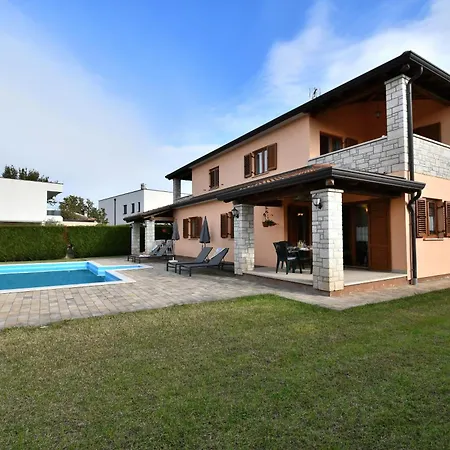 Nina Apartamento *
